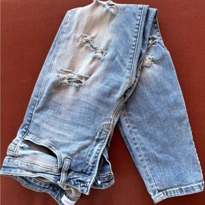 Flying Monkey Distressed Jeans. No stains.